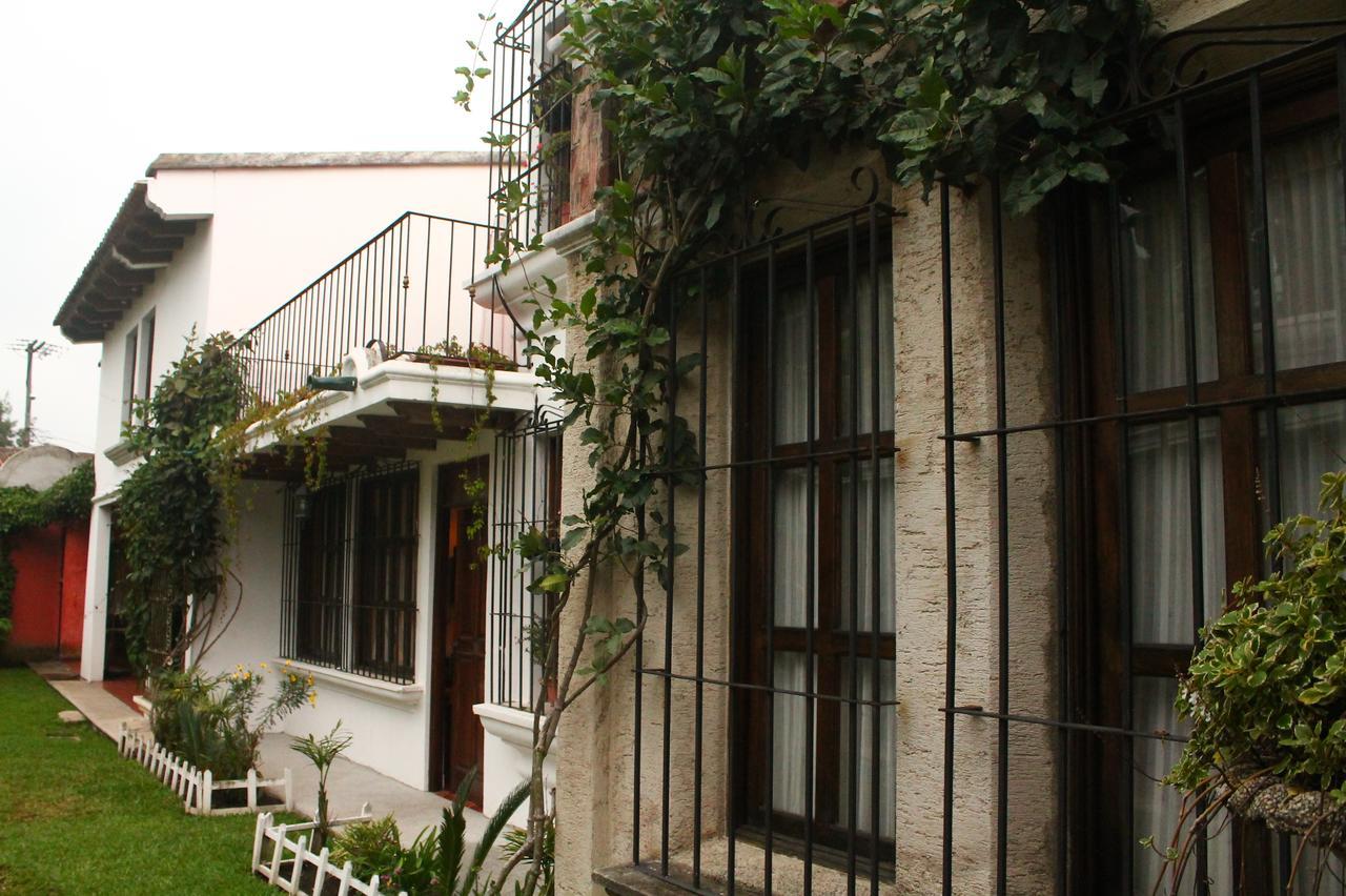 Villas Santa Ana-Ricardo アンティグア・グアテマラ エクステリア 写真