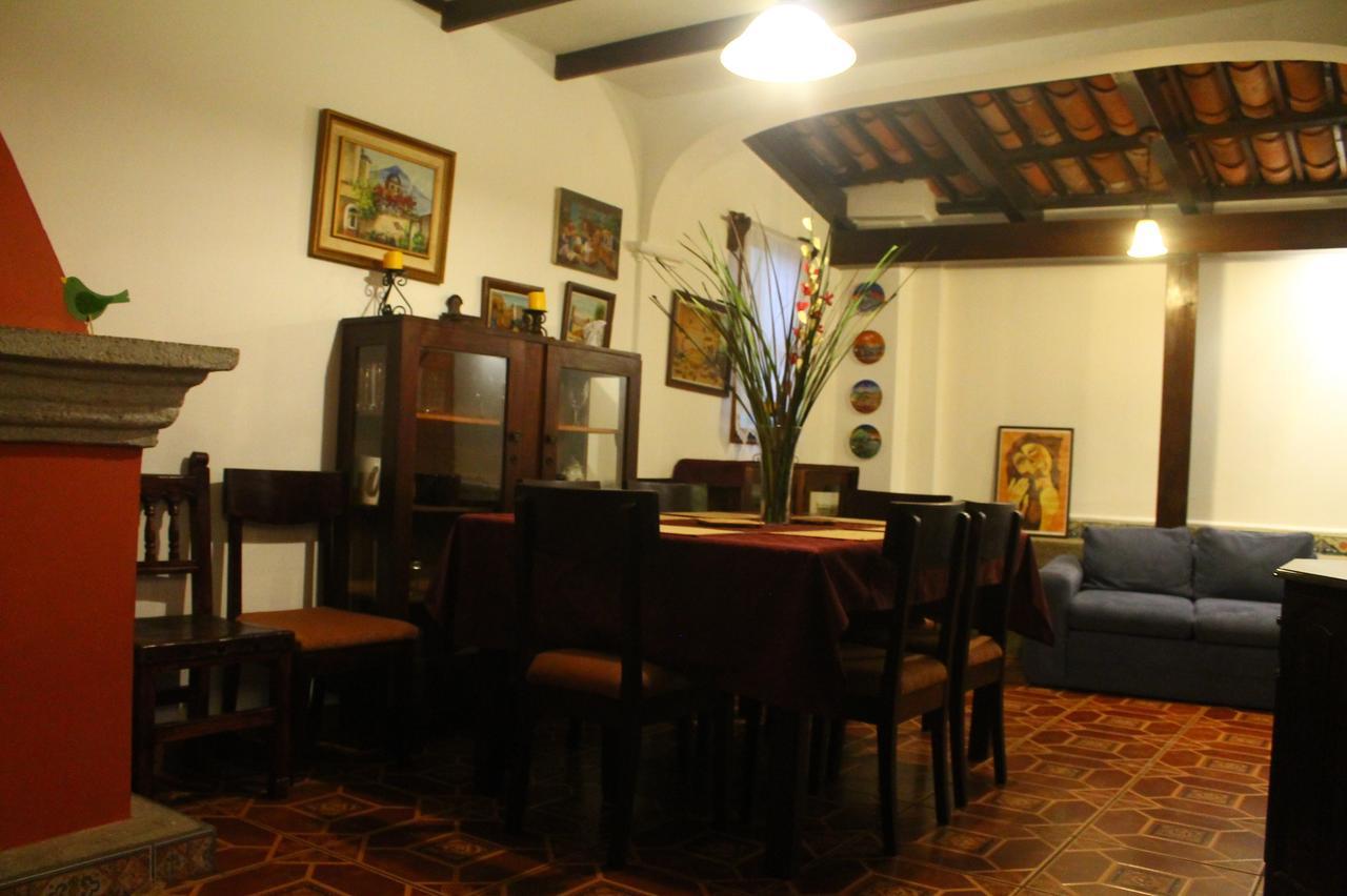 Villas Santa Ana-Ricardo アンティグア・グアテマラ エクステリア 写真