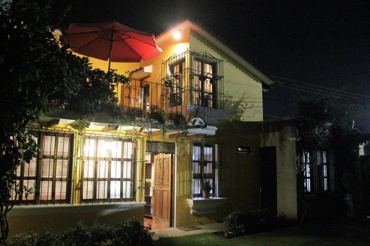Villas Santa Ana-Ricardo アンティグア・グアテマラ エクステリア 写真
