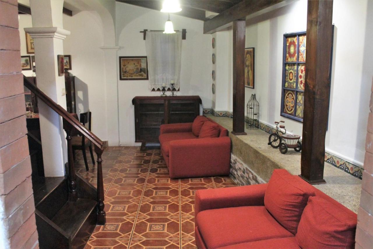 Villas Santa Ana-Ricardo アンティグア・グアテマラ エクステリア 写真