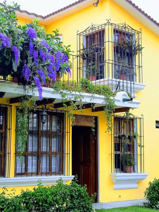 Villas Santa Ana-Ricardo アンティグア・グアテマラ エクステリア 写真