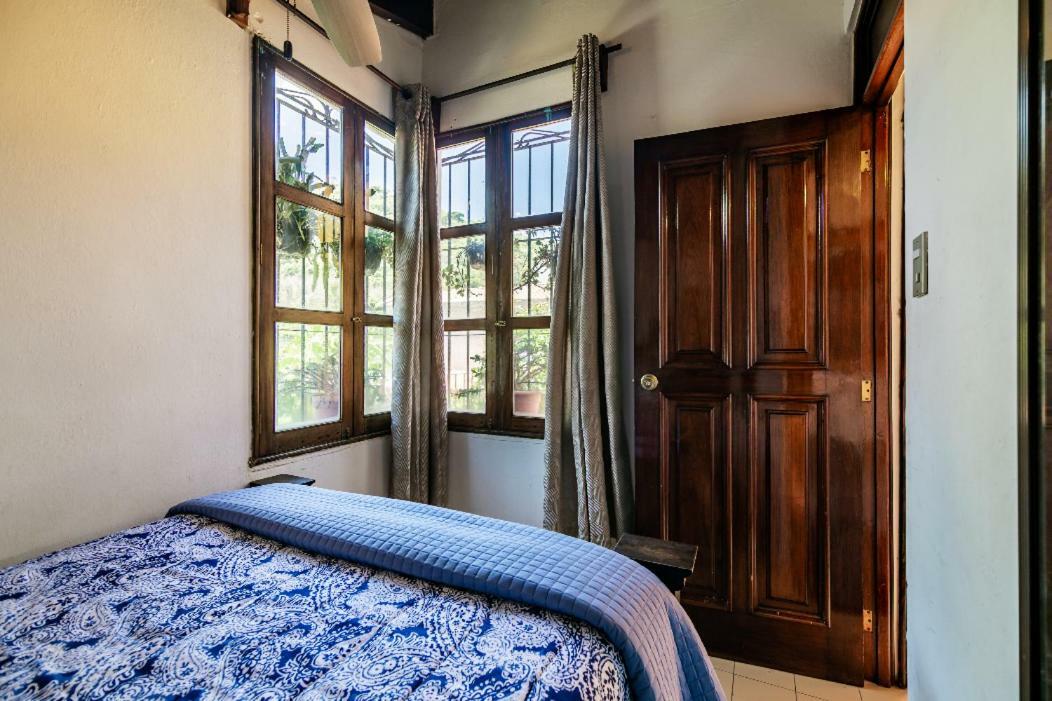 Villas Santa Ana-Ricardo アンティグア・グアテマラ エクステリア 写真